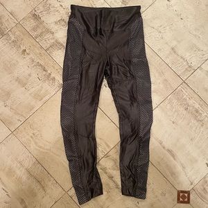 Koral leggings with side mesh